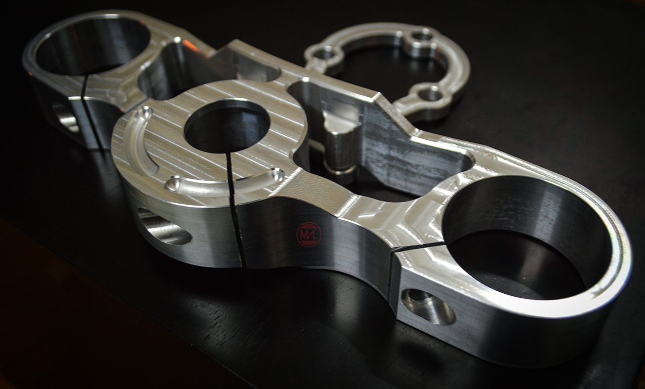 DUCATI SCRAMBLER TOP YOKE CUSTOM